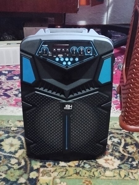 Vand boxa portabila
